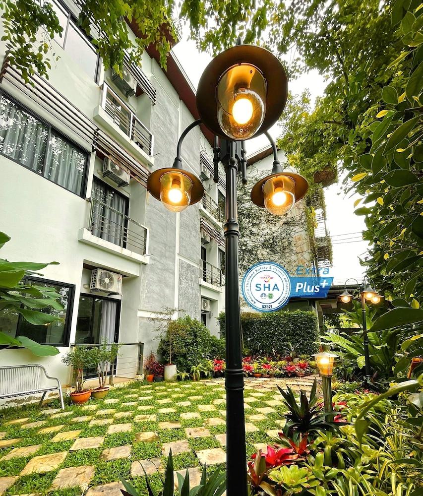 Ideo Phuket Hotel Nai Yang Ngoại thất bức ảnh